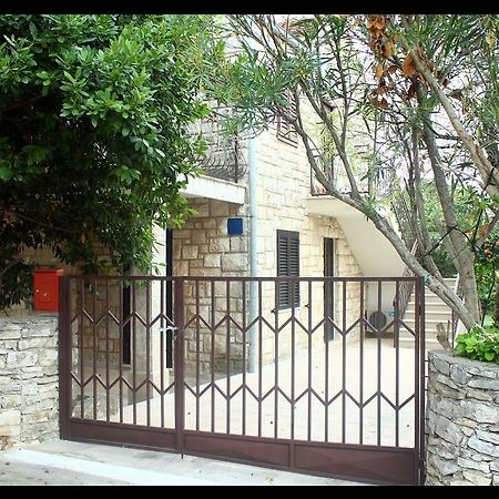 Apartments Boljat Supetar Exterior foto